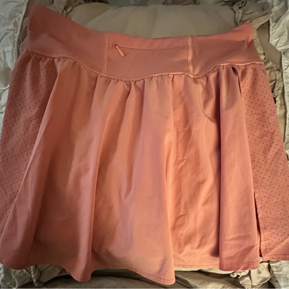 Spanx skort size M! Peach color! ๐ never worn! - Picture 3 of 3